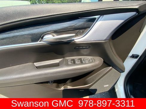 Certified 2024 Cadillac XT5 Premium Luxury AWD/4WD image 23