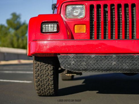 Used 1991 Jeep Wrangler Renegade image 95