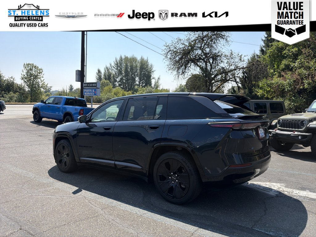 Used 2024 Jeep Wagoneer Launch Edition AWD/4WD image 4