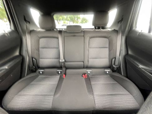 Used 2025 Chevrolet Equinox LT image 38