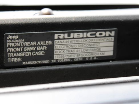 Used 2018 Jeep Wrangler Rubicon AWD/4WD image 12