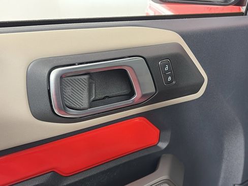 Certified 2022 Ford Bronco Wildtrak image 26