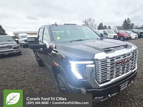Used 2024 GMC Sierra 3500 Denali w/ Technology Package image 1