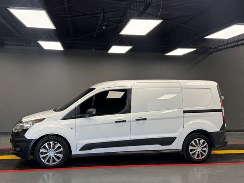 Used 2018 Ford Transit Connect XL image 3
