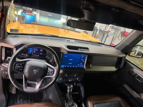 Used 2022 Ford Bronco Outer Banks AWD/4WD image 20