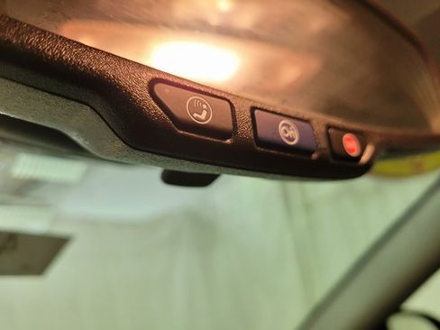 Used 2015 Chevrolet Cruze LT image 29