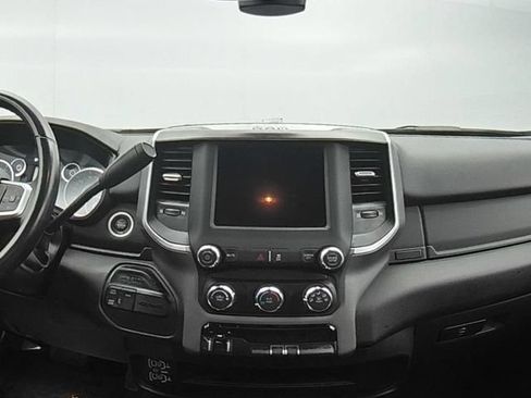 Used 2024 RAM 2500 Big Horn AWD/4WD image 27