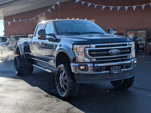 Used 2022 Ford F350 Lariat w/ Lariat Ultimate Package image 14