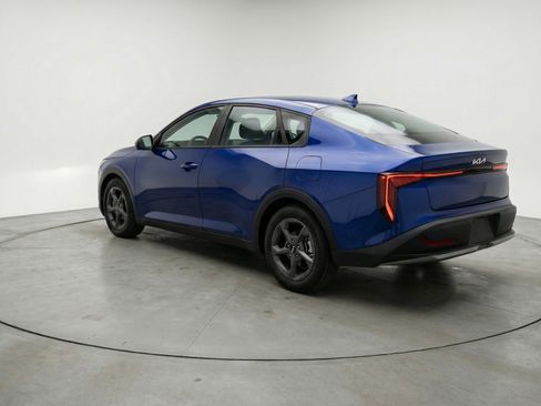 Used 2025 Kia K4 LXS image 6