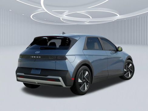 New 2026 Hyundai Ioniq 5 SEL RWD image 4