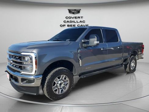 Used 2024 Ford F250 Lariat image 3