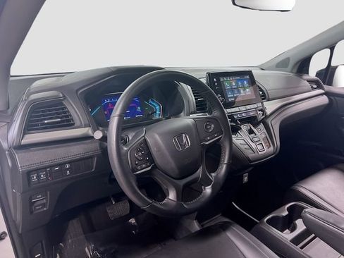 Used 2023 Honda Odyssey EX-L image 9