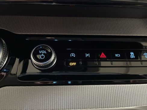 New 2025 Ford Expedition Active AWD/4WD image 34