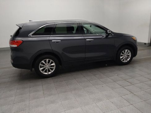Used 2017 Kia Sorento FWD w/ LX Convenience Package image 10
