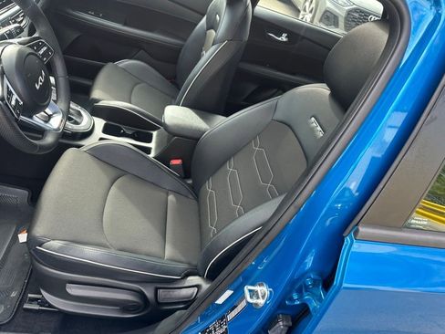 Used 2023 Kia Forte GT-Line w/ GT-Line Premium Package FWD image 12