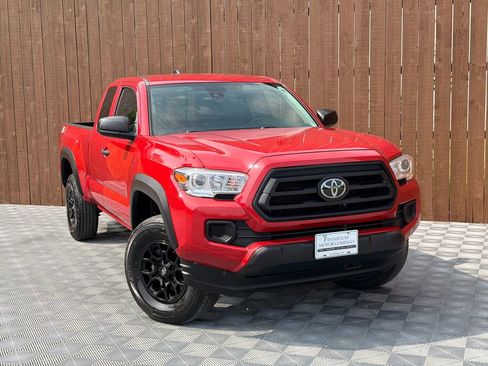 Used 2022 Toyota Tacoma SR w/ SX Package RWD image 8