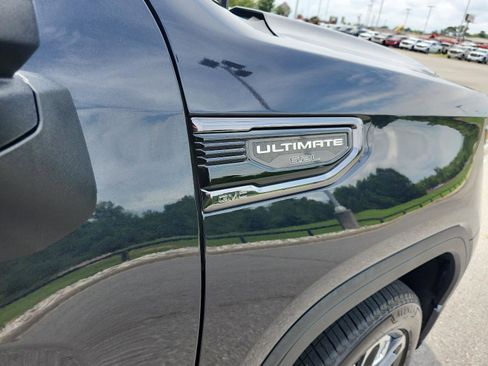 Used 2023 GMC Sierra 1500 Denali Ultimate AWD/4WD image 7