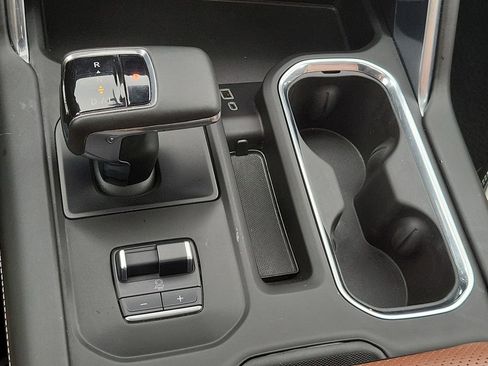 Certified 2023 GMC Sierra 1500 Denali Ultimate image 16