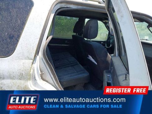 Used 2017 Ford Expedition XL image 15