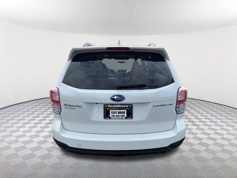 Used 2018 Subaru Forester 2.5i Premium image 6