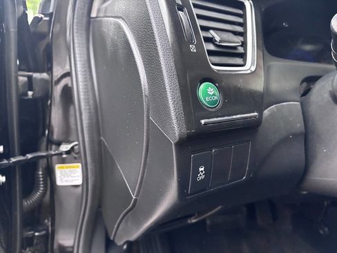 Used 2013 Honda Civic EX-L image 20