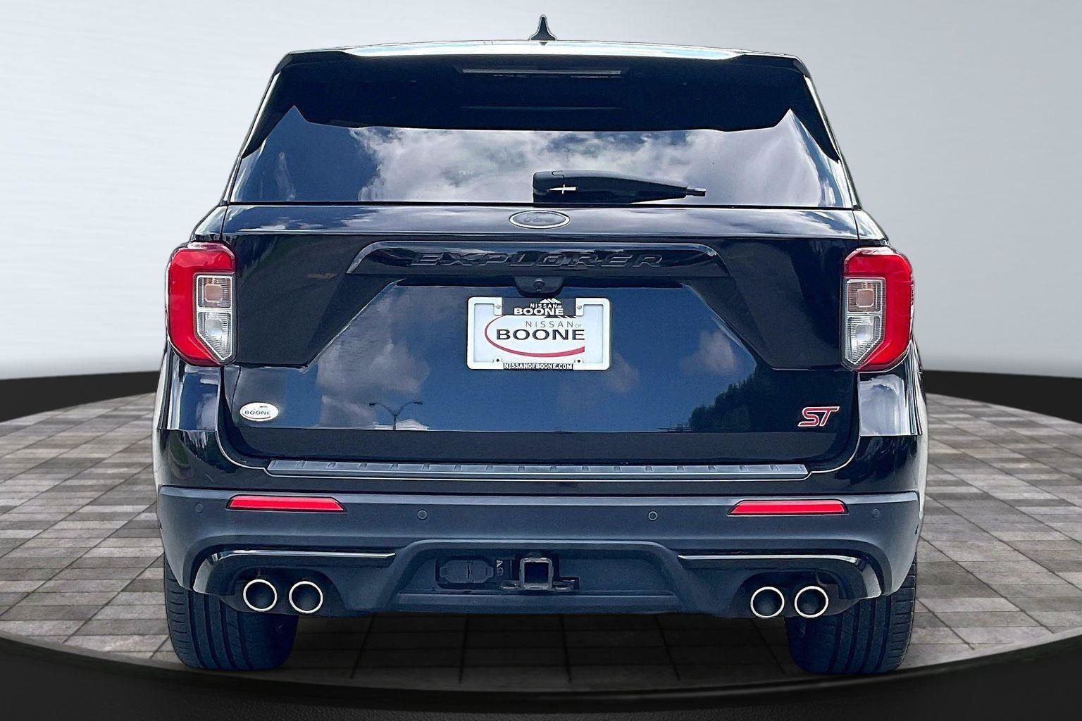 Used 2021 Ford Explorer ST w/ Equipment Group 401A AWD/4WD image 4