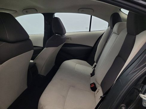 Used 2022 Toyota Corolla LE FWD image 18