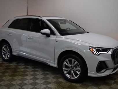 New 2025 Audi Q3 2.0T Premium Plus