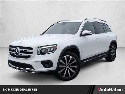Used 2023 Mercedes-Benz GLB 250 image 1