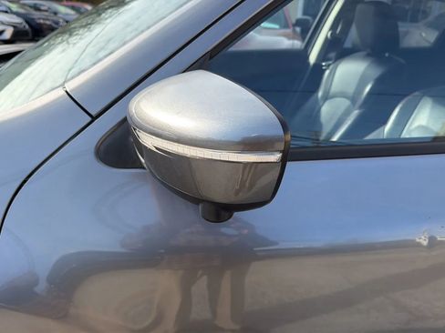 Used 2015 Nissan Juke SL image 21