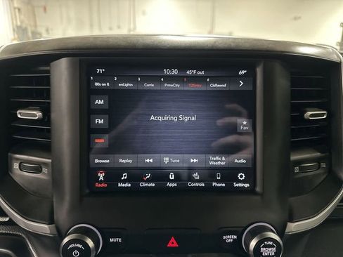 Used 2021 RAM 1500 Big Horn image 16