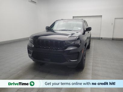 Used 2022 Jeep Grand Cherokee Altitude