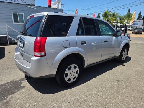 Used 2006 Saturn Vue 2WD image 4