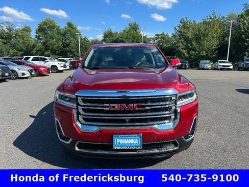 Used 2022 GMC Acadia SLT w/ Technology Package AWD/4WD image 10