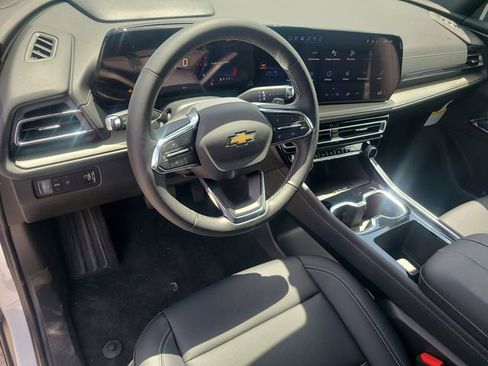 New 2026 Chevrolet Traverse LT image 19