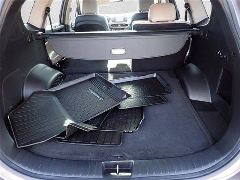 Used 2020 Hyundai Santa Fe SEL AWD/4WD image 7