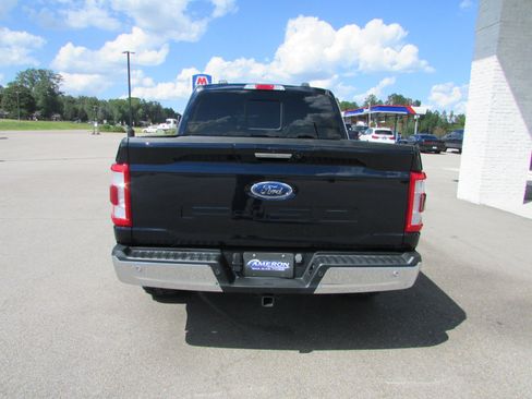 Used 2023 Ford F150 Lariat w/ Trailer Tow Package image 8