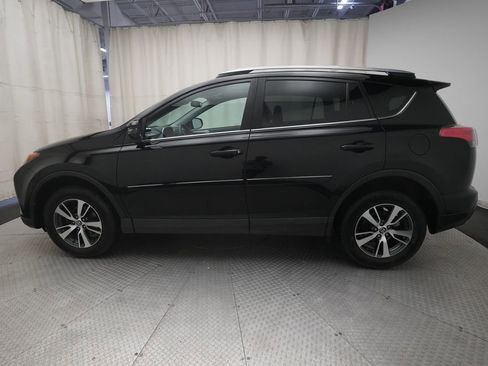 Used 2018 Toyota RAV4 XLE AWD/4WD image 20