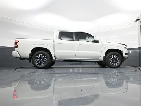 New 2026 Nissan Frontier SV image 21