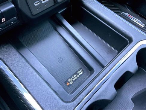 Used 2020 GMC Sierra 1500 AT4 w/ AT4 Premium Package image 24