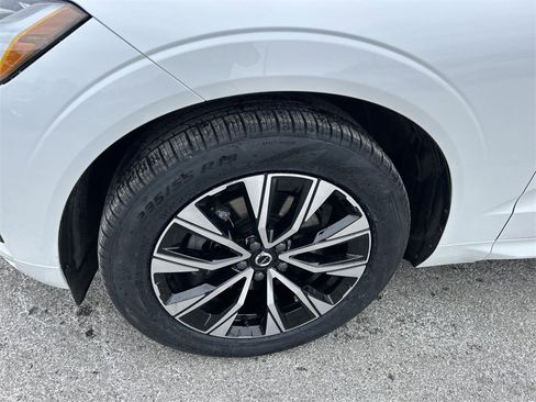 Certified 2023 Volvo XC60 B5 Core w/ Climate Package image 10