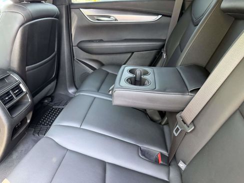 Used 2023 Cadillac XT5 Luxury AWD/4WD image 15