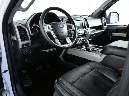 Used 2017 Ford F150 Lariat w/ Equipment Group 501A Mid AWD/4WD image 18