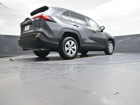 Used 2025 Toyota RAV4 LE image 29