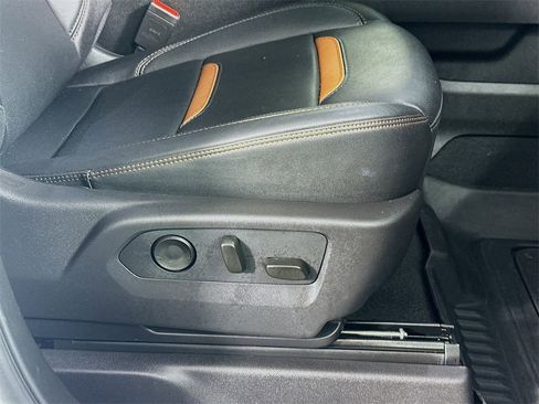 Used 2024 GMC Sierra 3500 AT4 w/ AT4 Premium Plus Package image 23