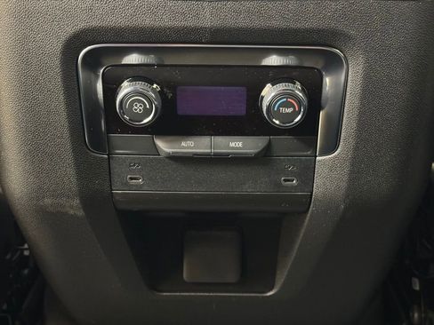 New 2026 Chevrolet Tahoe LT image 18