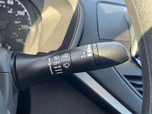 Used 2025 Nissan Altima 2.5 S image 22