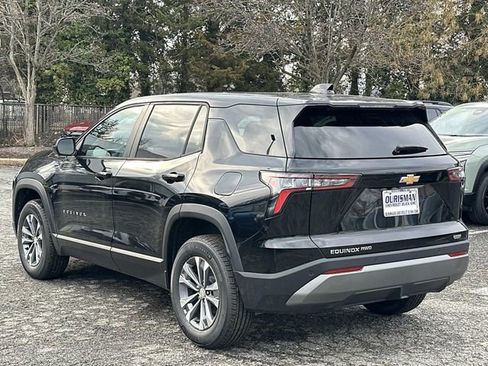 New 2026 Chevrolet Equinox LT image 4