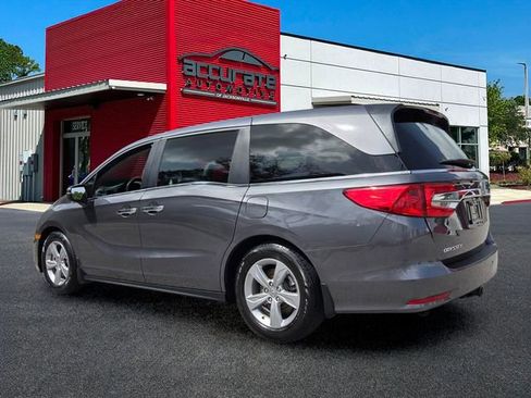 Used 2019 Honda Odyssey EX image 3