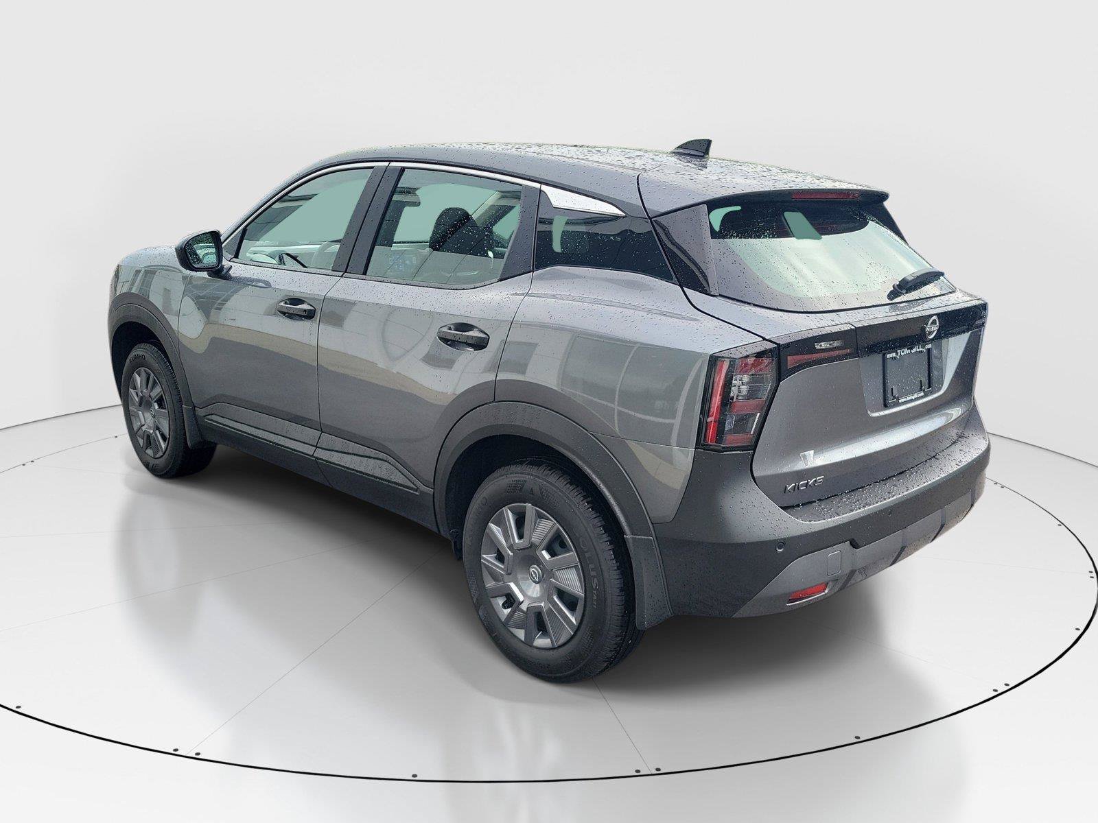 Used 2026 Nissan Kicks S FWD image 3